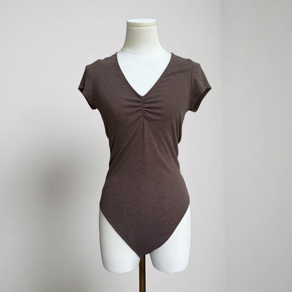 NWT Women’s American Eagle AE Fitted Brown Bodysuit! Medium! NEW!